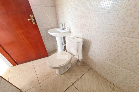Banheiro de apartamento para alugar com 1 quarto, 20m² em Jardim Egle, São Paulo