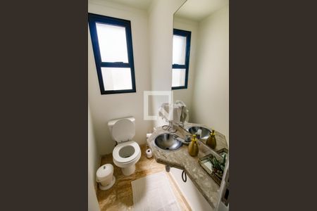 Apartamento à venda com 133m², 4 quartos e 3 vagas Apartamento à venda com 133m², 4 quartos e 3 vagasLavabo