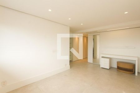 Apartamento à venda com 388m², 4 quartos e 4 vagasSuite 2