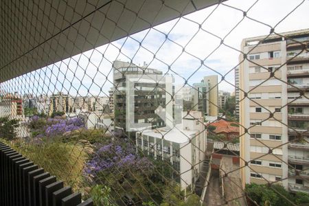 Apartamento à venda com 388m², 4 quartos e 4 vagasVaranda