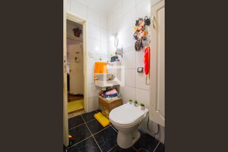 Apartamento à venda com 76m², 2 quartos e sem vagaBanheiro