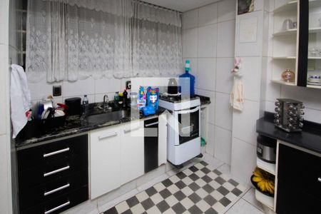 Apartamento à venda com 79m², 2 quartos e sem vagaCozinha e Área de Serviço