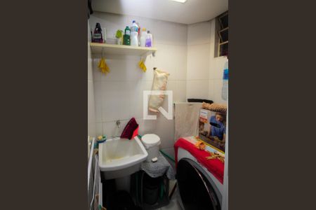 Apartamento à venda com 79m², 2 quartos e sem vagaCozinha e Área de Serviço