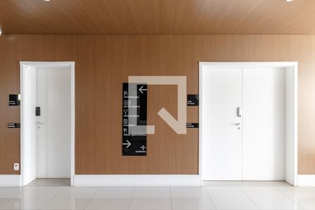 Studio à venda com 37m², 1 quarto e 1 vaga Studio à venda com 37m², 1 quarto e 1 vagaÁrea comum