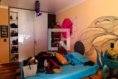 Casa à venda com 384m², 3 quartos e 5 vagas Casa à venda com 384m², 3 quartos e 5 vagasSuite 2