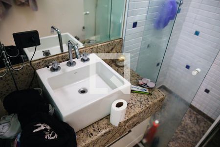 Casa à venda com 384m², 3 quartos e 5 vagas Casa à venda com 384m², 3 quartos e 5 vagasBanheiro da Suite 3