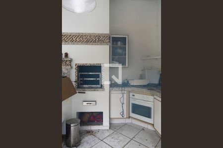 Casa à venda com 384m², 3 quartos e 5 vagas Casa à venda com 384m², 3 quartos e 5 vagasEdicula