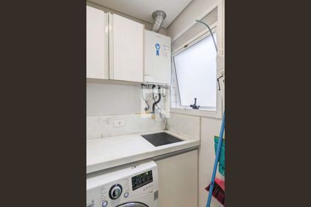 Apartamento à venda com 146m², 3 quartos e 3 vagas Apartamento à venda com 146m², 3 quartos e 3 vagasÁrea de serviço