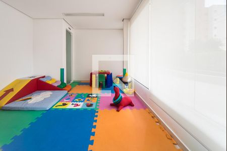 Apartamento à venda com 146m², 3 quartos e 3 vagas Apartamento à venda com 146m², 3 quartos e 3 vagasÁrea comum