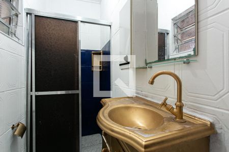 Banheiro de casa para alugar com 1 quarto, 50m² em Vila Matilde, São Paulo