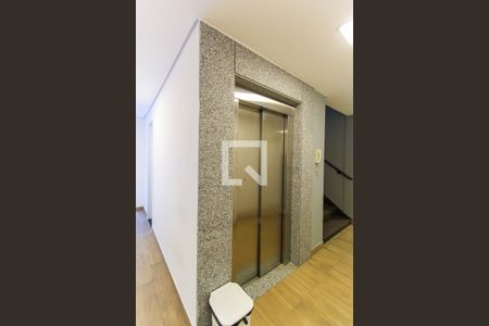 Apartamento à venda com 29m², 1 quarto e sem vaga Apartamento à venda com 29m², 1 quarto e sem vagaElevador