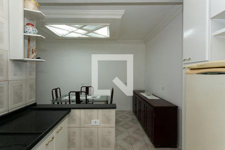 Casa à venda com 125m², 3 quartos e 2 vagasCozinha