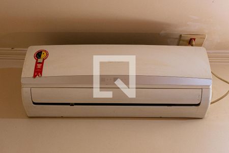 Casa à venda com 125m², 3 quartos e 2 vagasSuíte - Ar Condicionado