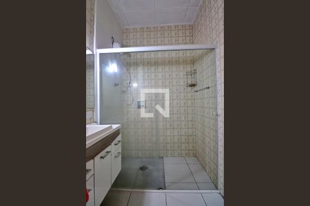 Casa à venda com 111m², 2 quartos e 1 vagaBanheiro Social