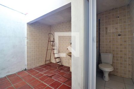 Casa à venda com 111m², 2 quartos e 1 vagaBanheiro de serviço