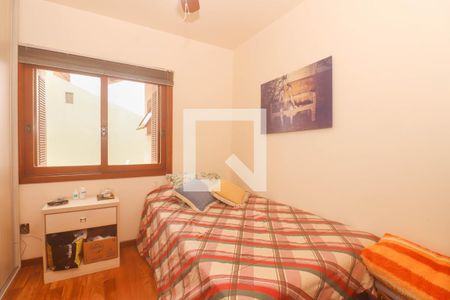 Casa à venda com 400m², 4 quartos e 4 vagas Casa à venda com 400m², 4 quartos e 4 vagasQuarto 3