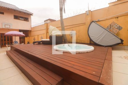 Casa à venda com 400m², 4 quartos e 4 vagas Casa à venda com 400m², 4 quartos e 4 vagasÁrea Externa