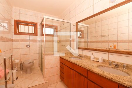 Casa à venda com 400m², 4 quartos e 4 vagas Casa à venda com 400m², 4 quartos e 4 vagasBanheiro Social 2