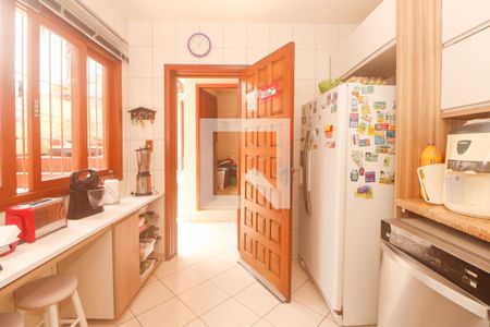 Casa à venda com 400m², 4 quartos e 4 vagas Casa à venda com 400m², 4 quartos e 4 vagasCozinha