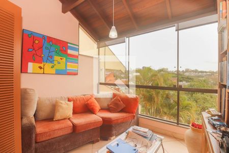 Casa à venda com 400m², 4 quartos e 4 vagas Casa à venda com 400m², 4 quartos e 4 vagasVaranda