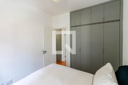 Apartamento à venda com 110m², 3 quartos e 2 vagasQuarto 2