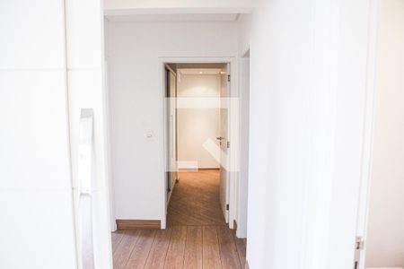 Apartamento à venda com 160m², 2 quartos e 2 vagas Apartamento à venda com 160m², 2 quartos e 2 vagasCorredor