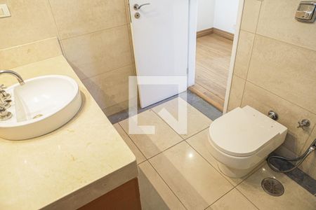 Apartamento à venda com 160m², 2 quartos e 2 vagas Apartamento à venda com 160m², 2 quartos e 2 vagasBanheiro