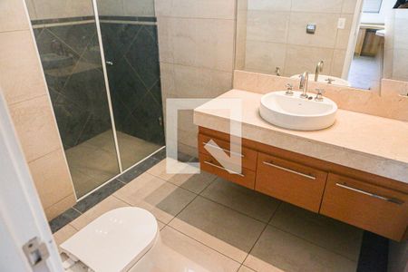 Apartamento à venda com 160m², 2 quartos e 2 vagas Apartamento à venda com 160m², 2 quartos e 2 vagasBanheiro