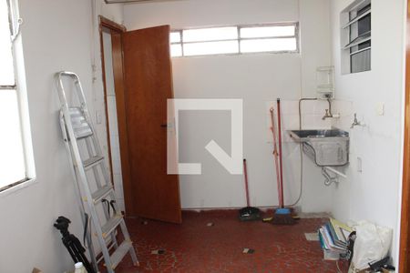 Apartamento à venda com 100m², 2 quartos e 1 vagaÁrea de Serviço