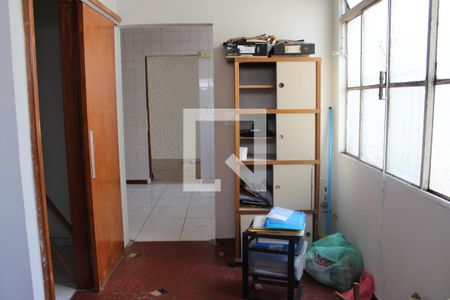 Apartamento à venda com 100m², 2 quartos e 1 vagaÁrea de Serviço