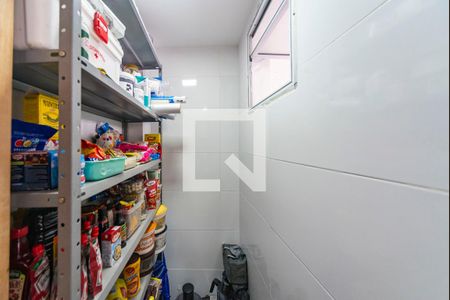 Apartamento à venda com 140m², 3 quartos e 2 vagas Apartamento à venda com 140m², 3 quartos e 2 vagasDespensa