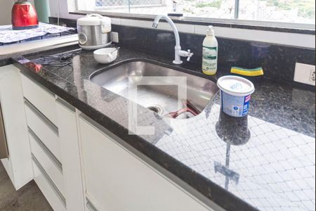 Apartamento à venda com 140m², 3 quartos e 2 vagas Apartamento à venda com 140m², 3 quartos e 2 vagasCozinha