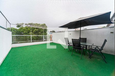 Apartamento à venda com 140m², 3 quartos e 2 vagas Apartamento à venda com 140m², 3 quartos e 2 vagasVaranda da Cobertura e Área Gourmet