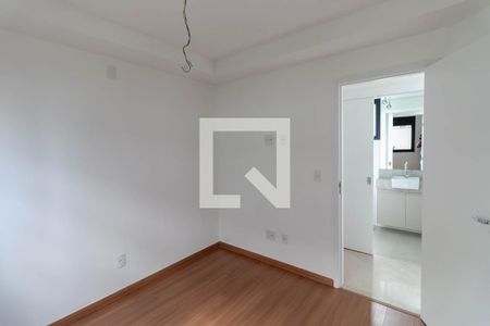 Quarto 1 de apartamento para alugar com 2 quartos, 81m² em Barro Preto, Belo Horizonte