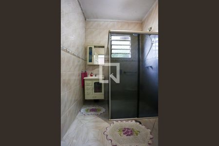 Casa à venda com 280m², 3 quartos e 2 vagasBanheiro