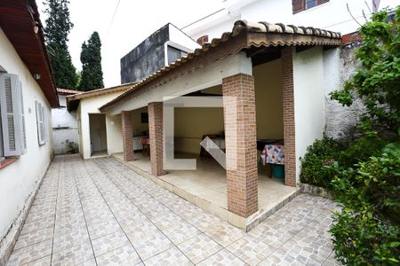 Casa à venda com 280m², 3 quartos e 2 vagasQuintal