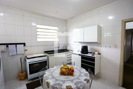 Casa à venda com 280m², 3 quartos e 2 vagasCozinha