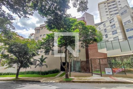 Apartamento à venda com 102m², 2 quartos e 2 vagas Apartamento à venda com 102m², 2 quartos e 2 vagasFachada