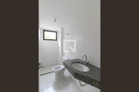 Apartamento à venda com 102m², 2 quartos e 2 vagas Apartamento à venda com 102m², 2 quartos e 2 vagasBanheiro 1
