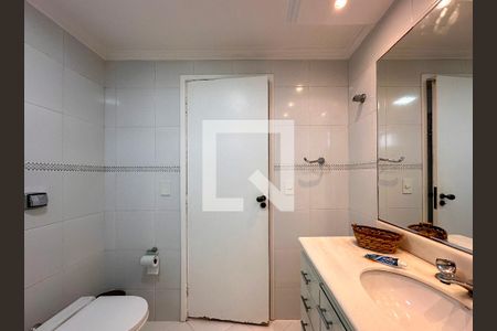 Apartamento à venda com 131m², 3 quartos e 2 vagasBanheiro Social