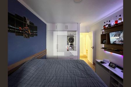 Apartamento à venda com 131m², 3 quartos e 2 vagasQuarto 2