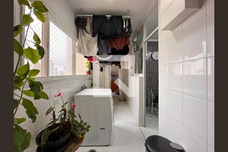 Apartamento à venda com 131m², 3 quartos e 2 vagasÁrea de Serviço