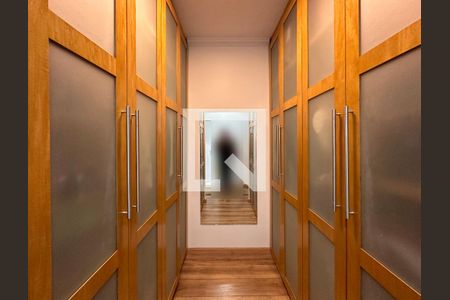 Apartamento à venda com 131m², 3 quartos e 2 vagasCloset Suíte