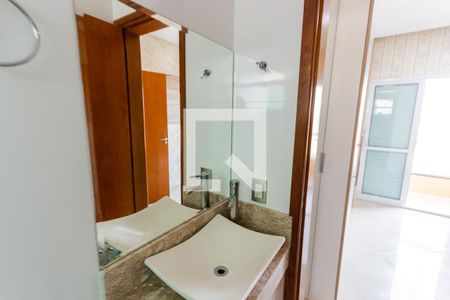 Apartamento à venda com 109m², 2 quartos e 2 vagasBanheiro da Suíte