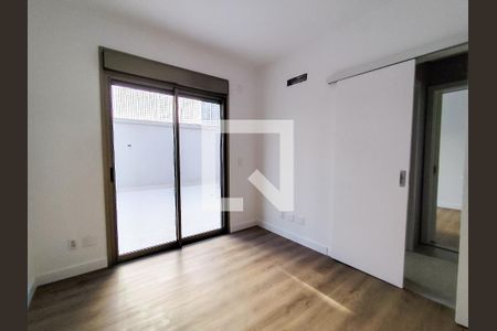 Apartamento à venda com 243m², 4 quartos e 4 vagasQuarto 2