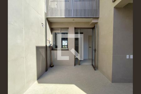 Apartamento à venda com 243m², 4 quartos e 4 vagasVaranda