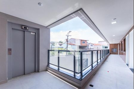 Apartamento à venda com 47m², 2 quartos e sem vagaÁrea Comum