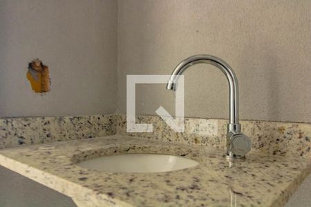 Apartamento à venda com 43m², 2 quartos e sem vaga Apartamento à venda com 43m², 2 quartos e sem vagaBanheiro