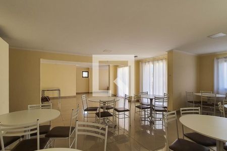 Apartamento à venda com 53m², 2 quartos e 1 vaga Apartamento à venda com 53m², 2 quartos e 1 vagaÁrea comum - Salão de festas
