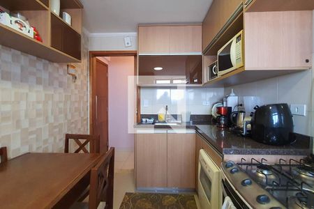 Apartamento à venda com 53m², 2 quartos e 1 vaga Apartamento à venda com 53m², 2 quartos e 1 vagaCozinha e Área de Serviço
